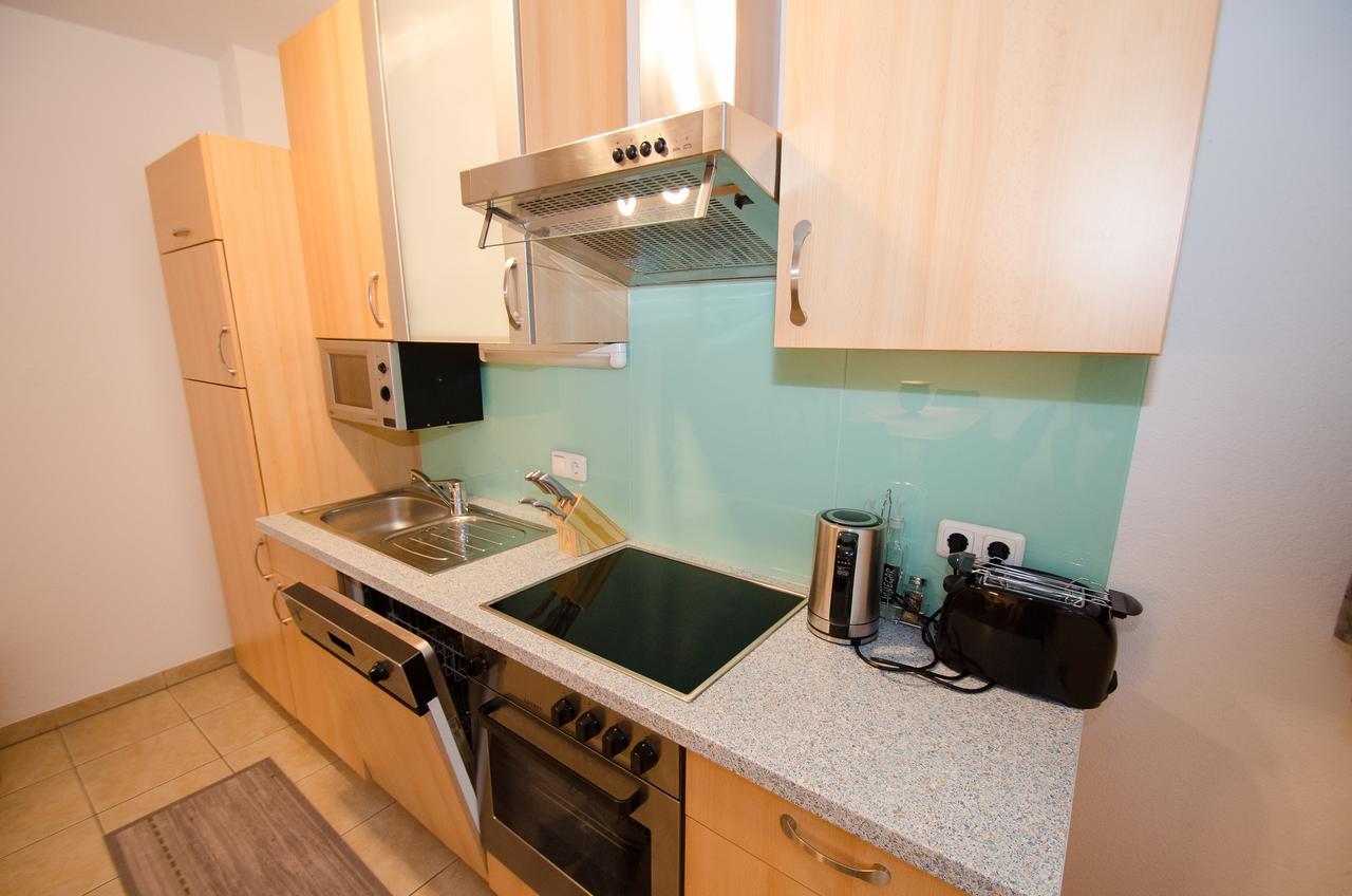 Penthouse Seven By All In One Apartments เซลล์อัมเซ ภายนอก รูปภาพ